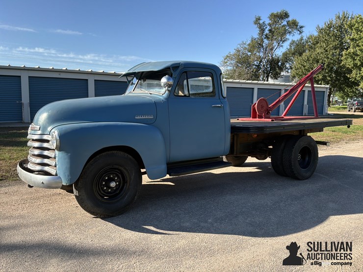 1949-chevrolet-1-ton-s/a-flatbed-truck-image-1