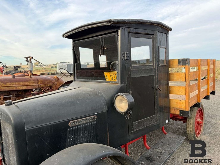 1922-international-truck---non-running-image-11