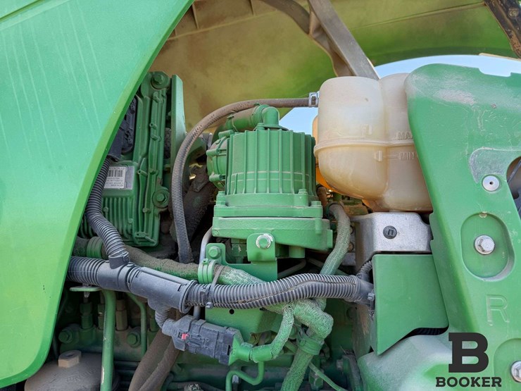 2011-john-deere-8360r-tractor-image-83