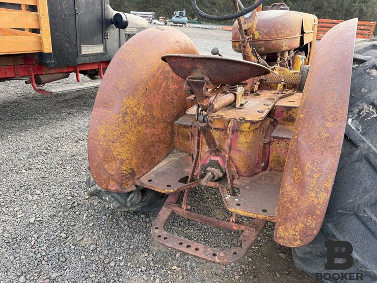 1946-mccormick-deering-w-6-tractor---non-running-image-14