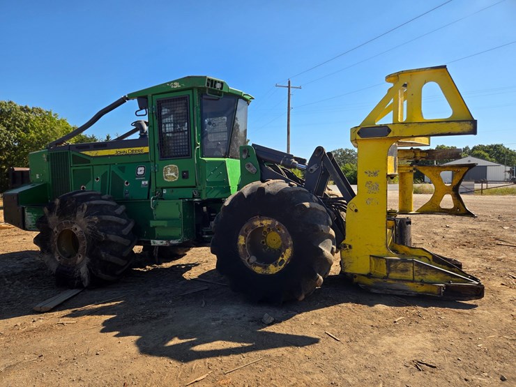 2019-john-deere-6-image-20