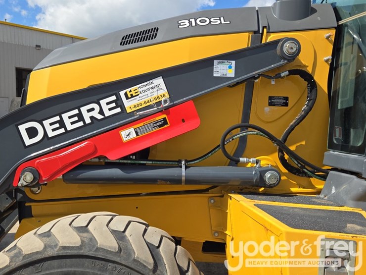 2022-deere-310sl-image-19