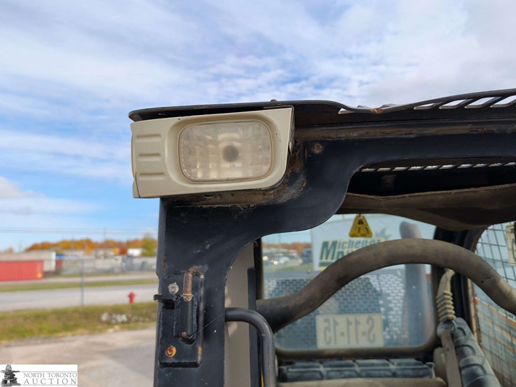 2011-case-sr200-image-27