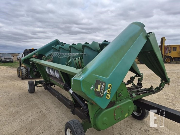 1993-john-deere-693-image-6