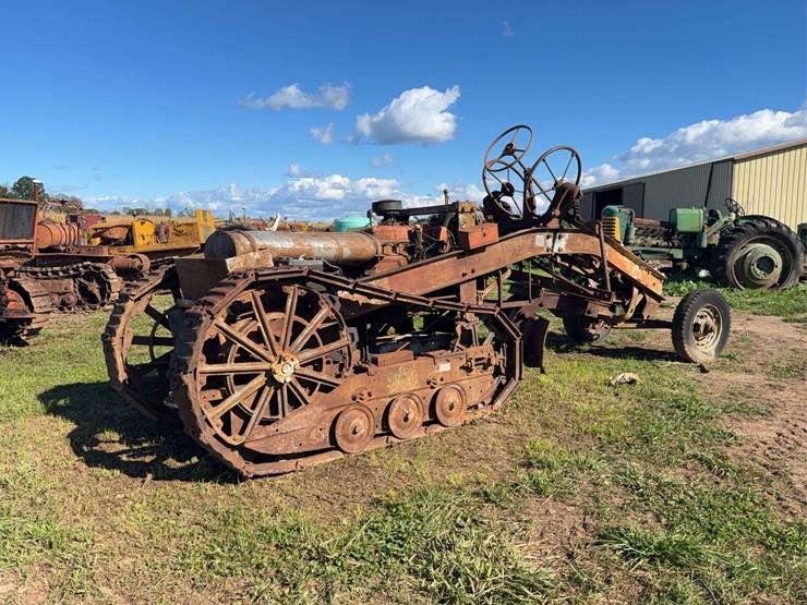 fordson-trackson-road-grader-image-3