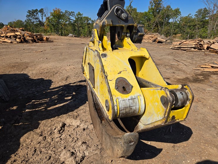 2020-john-deere-2020-image-81