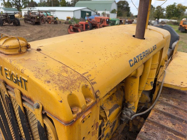 caterpillar-twenty-eight-image-11