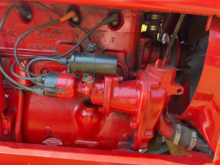 1942-farmall-m-image-14
