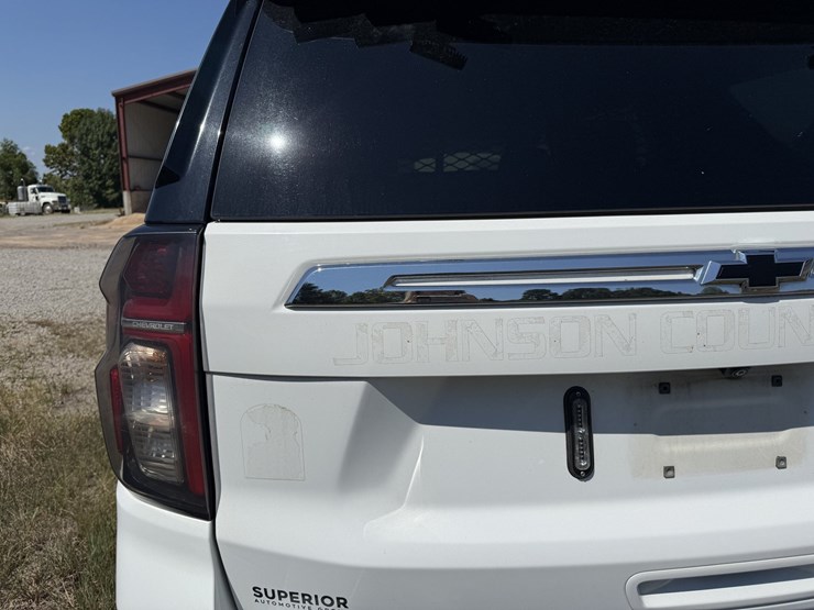 2021-chevrolet-tahoe-image-8