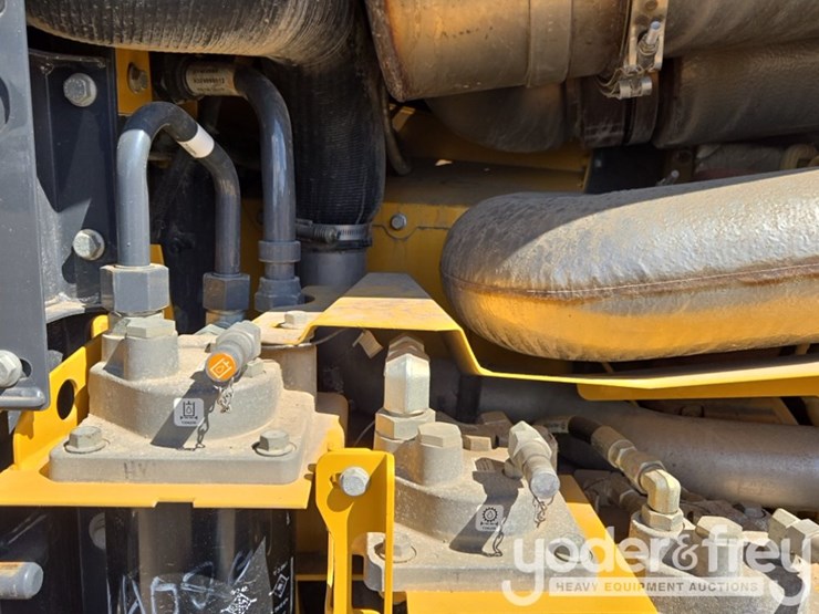 2020-deere-770gp-image-67