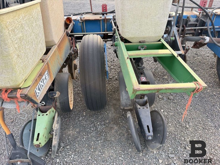 almaco-ak4rpp-corn-planter-image-23