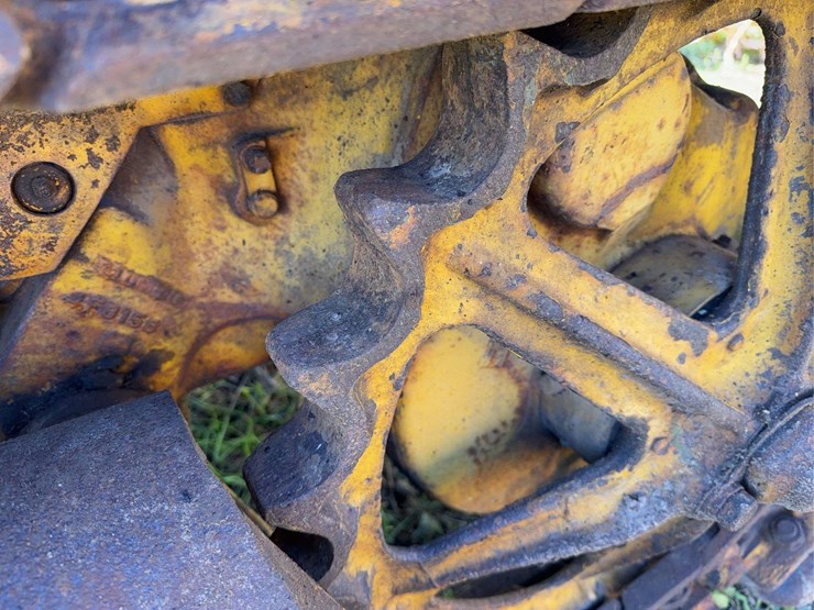 caterpillar-d2-image-41