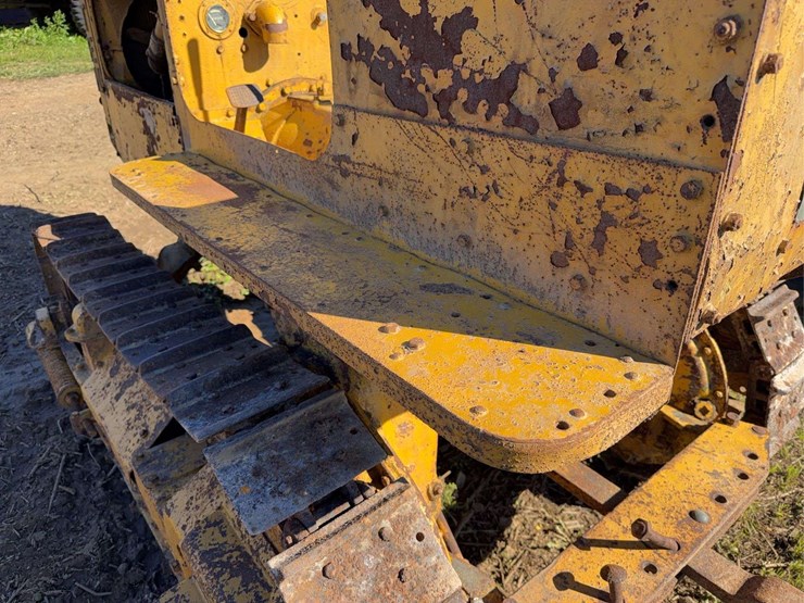 caterpillar-ten-high-clear-image-29