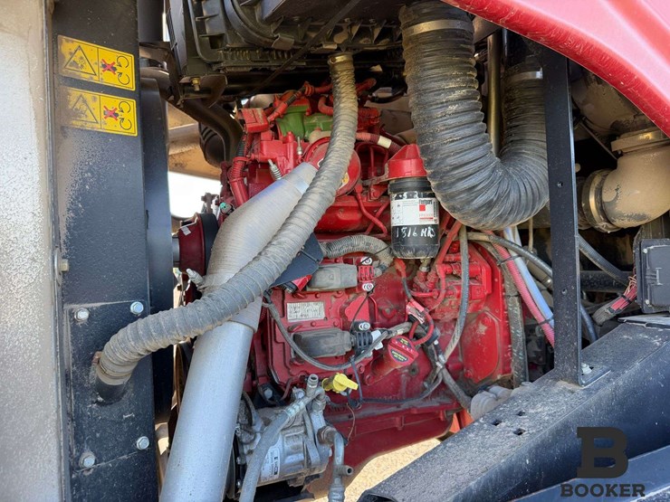 2016-macdon-m155e4-windrower-image-67