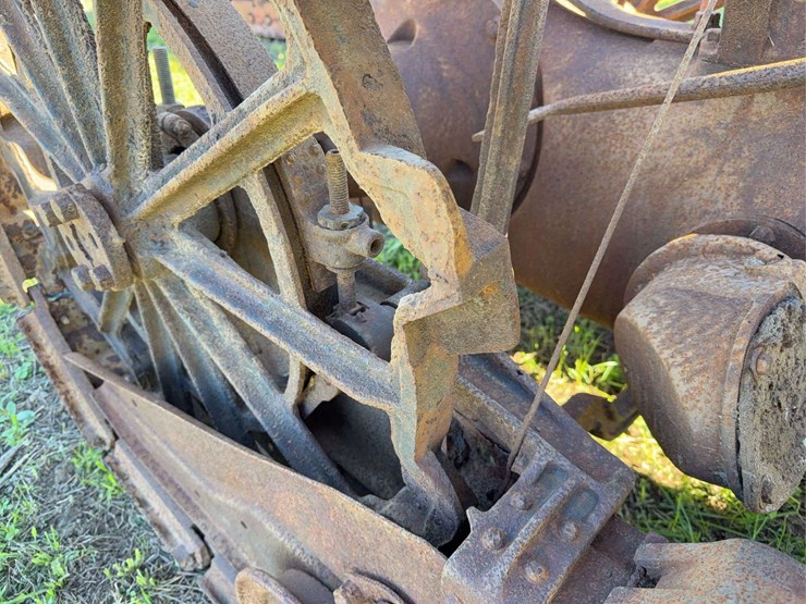 fordson-trackson-f-image-29