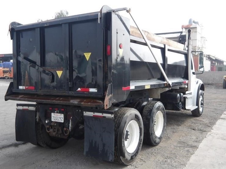 2019-freightliner-m2-dump-truck-image-3