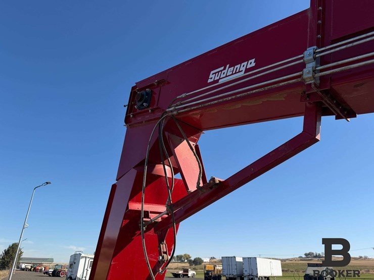 2022-sudenga-super-scoop-auger-image-26