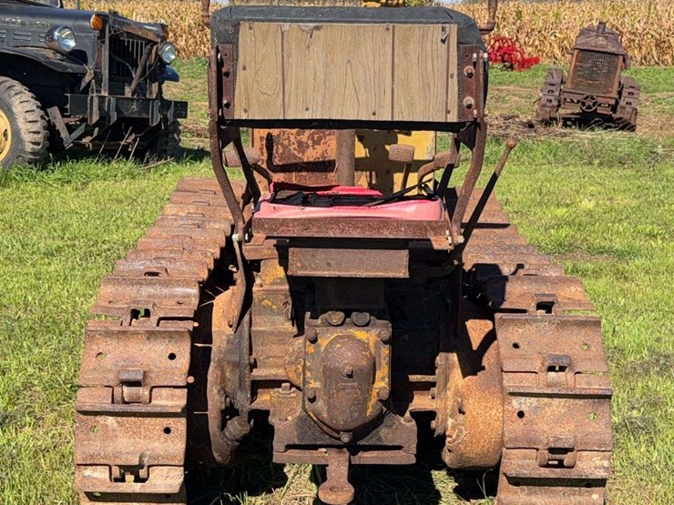 caterpillar-2-ton-image-4