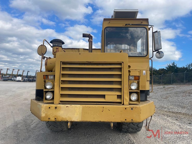 caterpillar-d35c-image-8