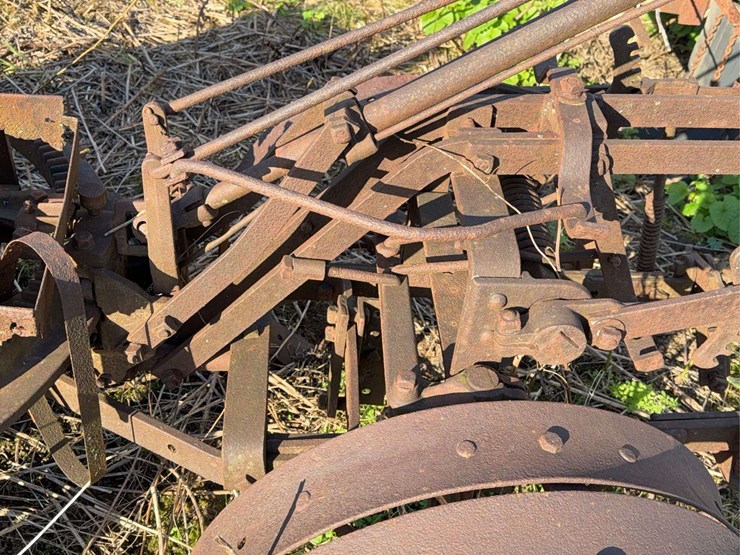 centaur-tractor-image-23