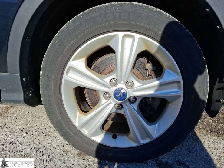 2016-ford-escape-se-4wd-image-19