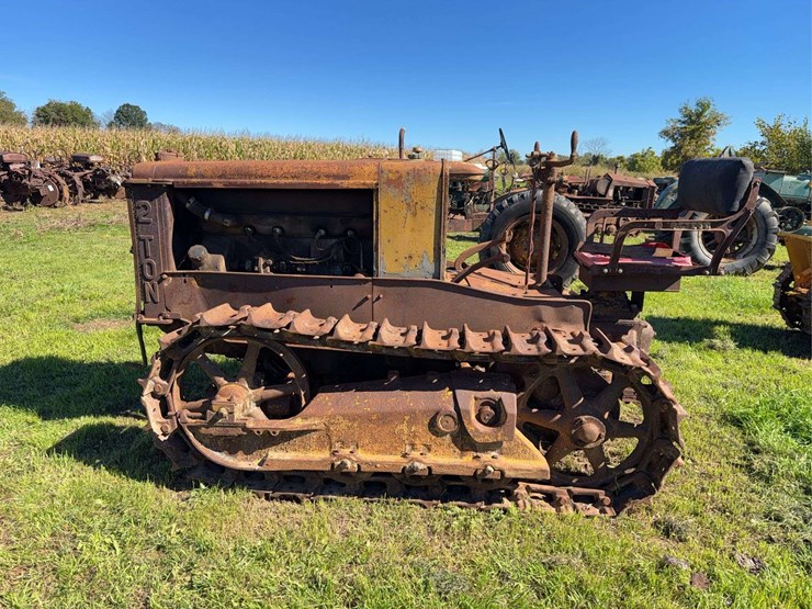 caterpillar-2-ton-image-2