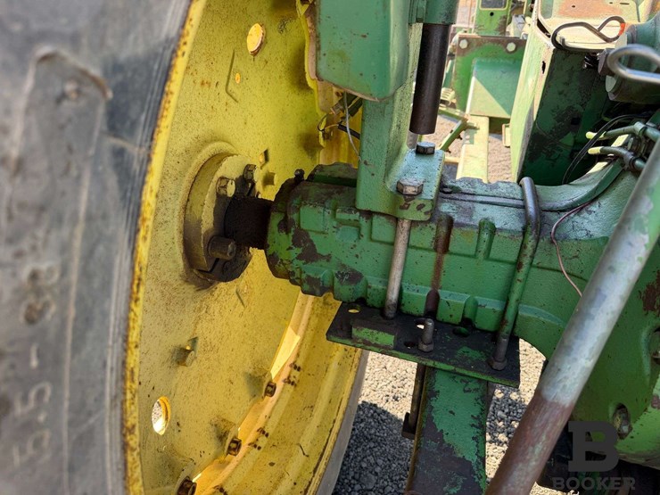 1963-john-deere-4010-tractor-image-37