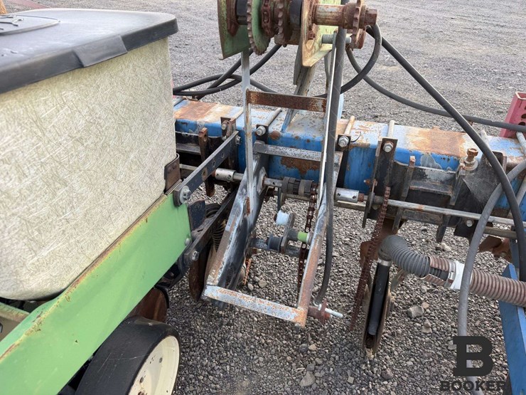 almaco-ak4rpp-corn-planter-image-24