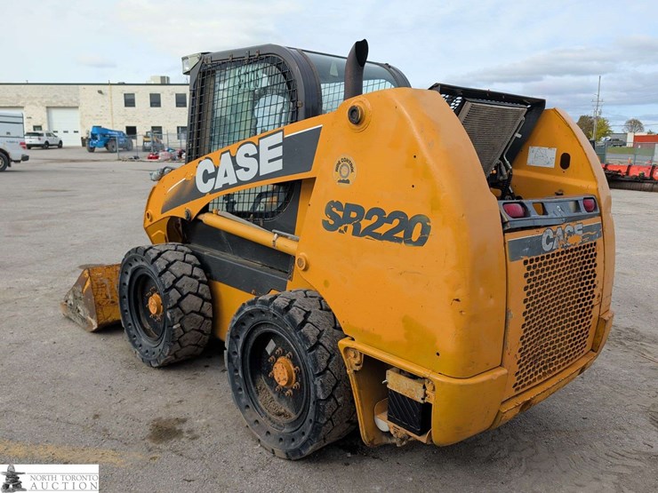 2011-case-sr200-image-7