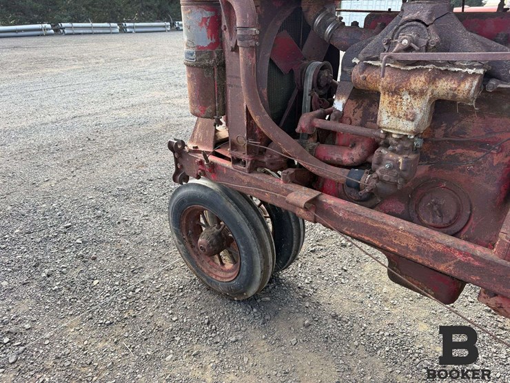 1934-ih-farmall-f-20-tractor---non-running-image-21