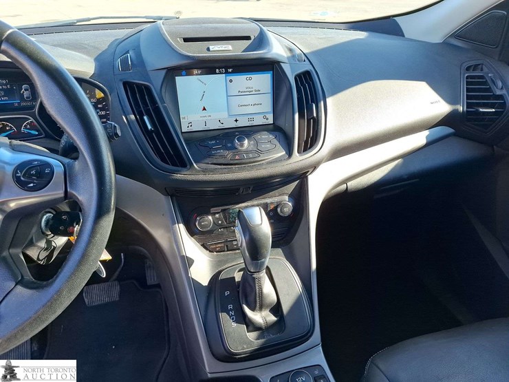 2016-ford-escape-se-4wd-image-12