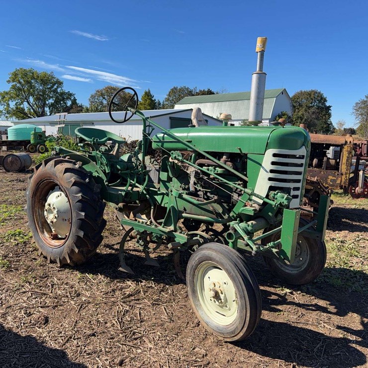 Oliver 44