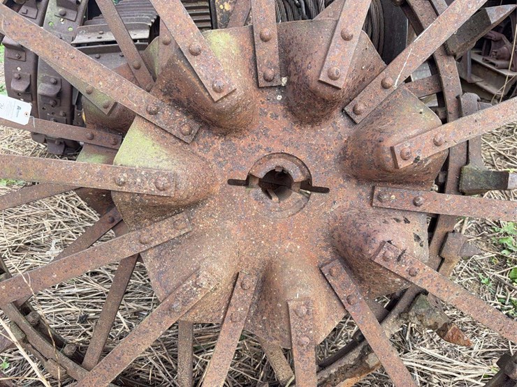 international-harvester-wheels-image-2