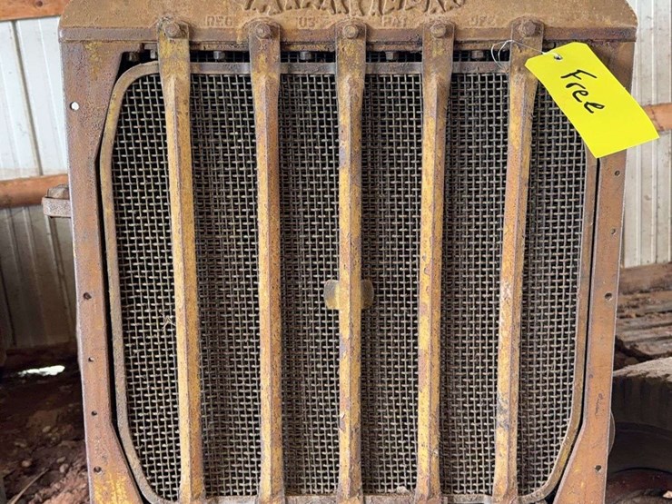 caterpillar-thirty-wheeled-conversion-image-6
