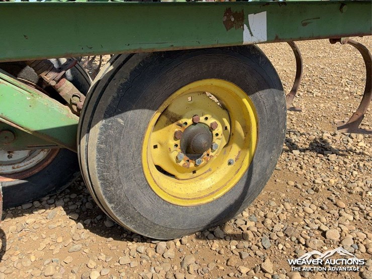john-deere-60-image-22