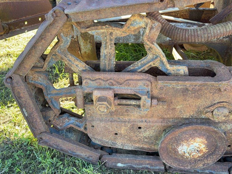 fordson-trackson-road-grader-image-22