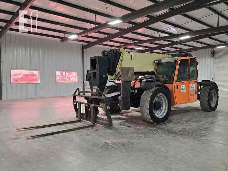 2014-jlg-g12-55a-image-1