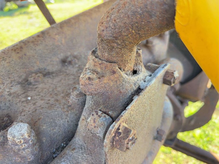 fordson-trackson-f-image-20