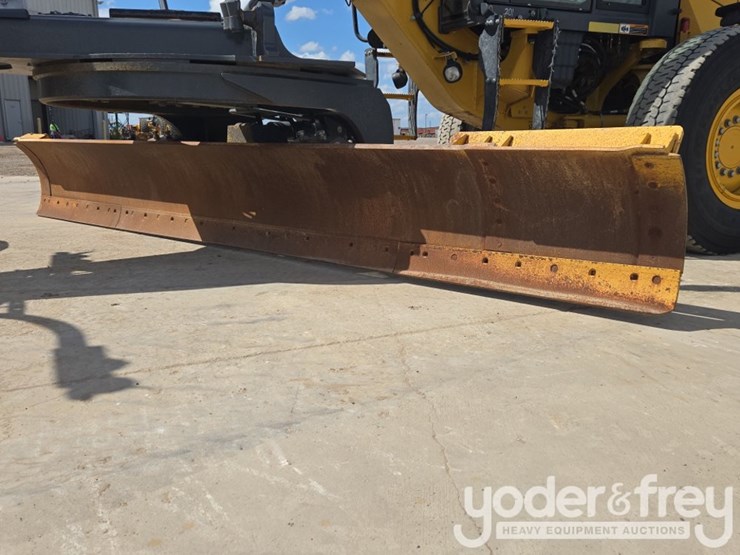 2020-deere-770gp-image-15