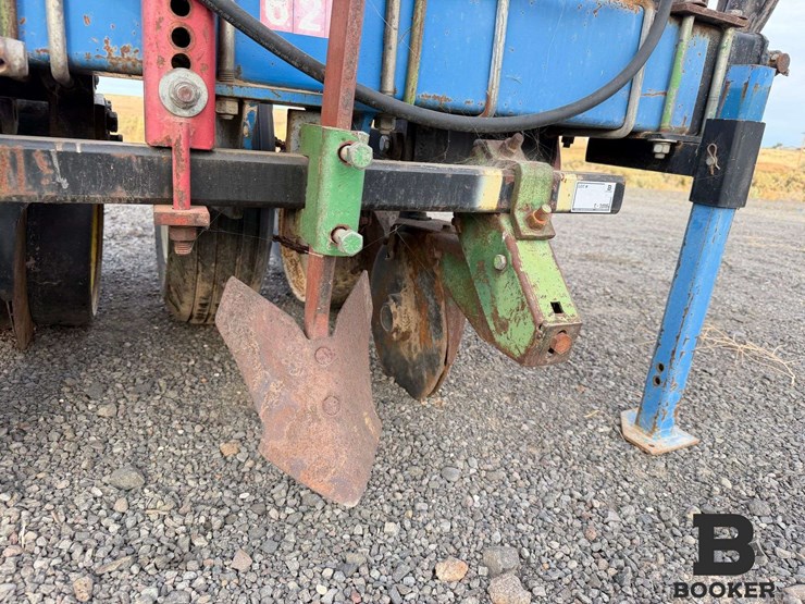 almaco-ak4rpp-corn-planter-image-12