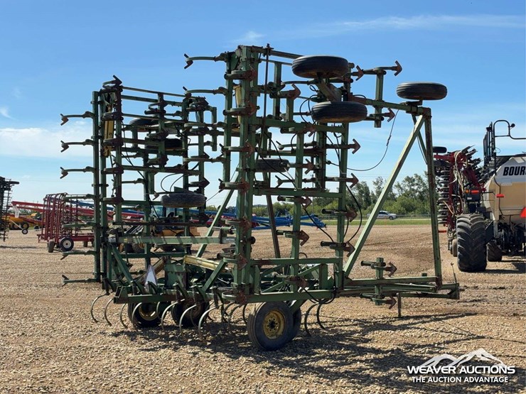 john-deere-60-image-3