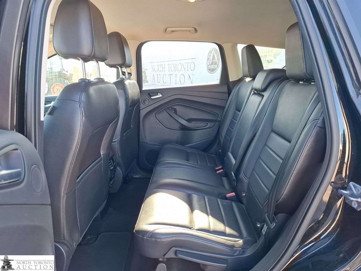 2016-ford-escape-se-4wd-image-14