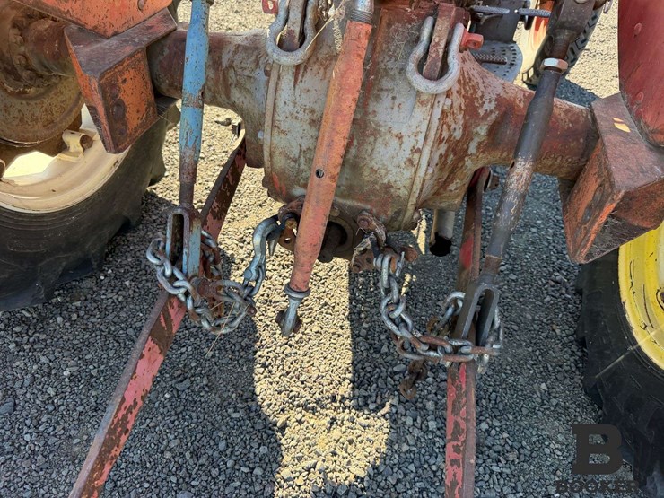 1964-massey-ferguson-35-tractor-image-19