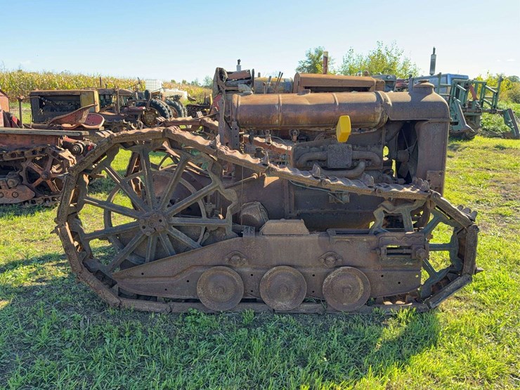 fordson-trackson-f-image-6