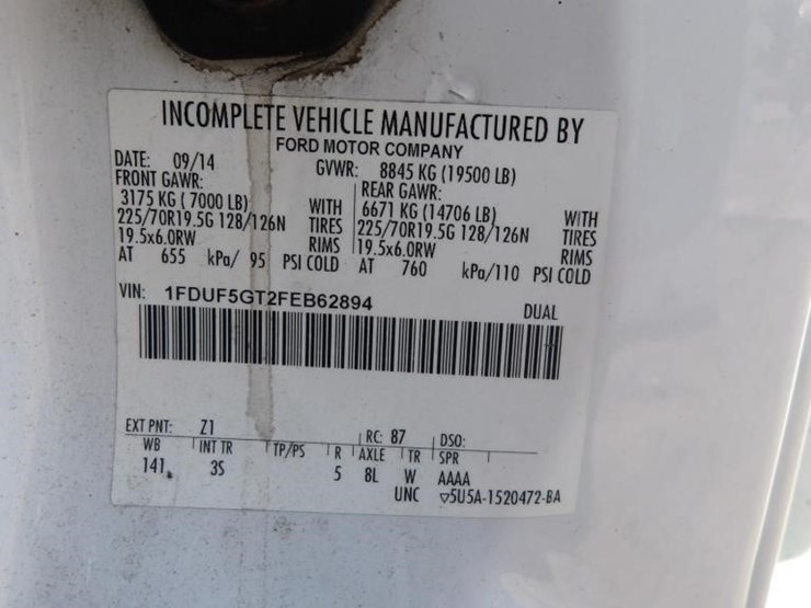 2015-ford-f550-xlt-image-31