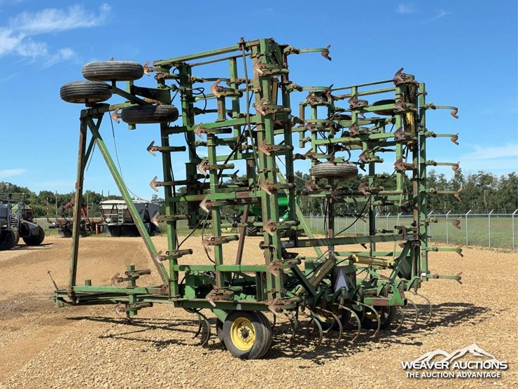 john-deere-60-image-4