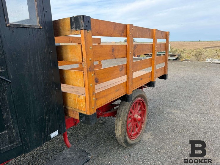 1922-international-truck---non-running-image-13