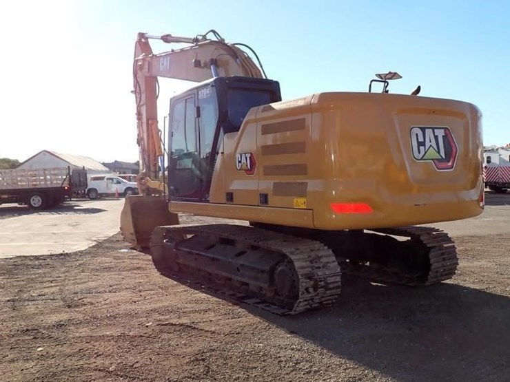 2024-caterpillar-320gc-image-4