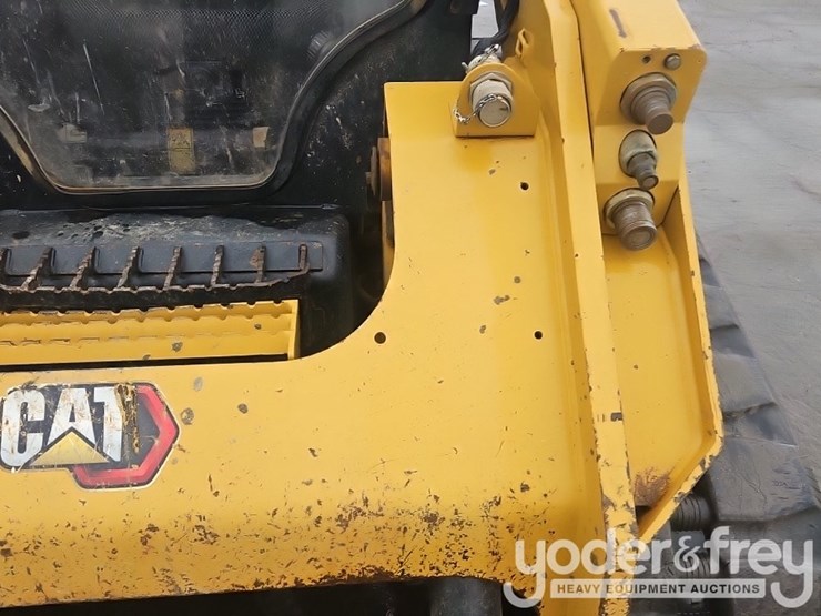 2022-caterpillar-289d3-image-10