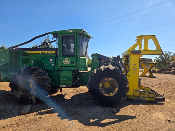 2019-john-deere-6-image-19